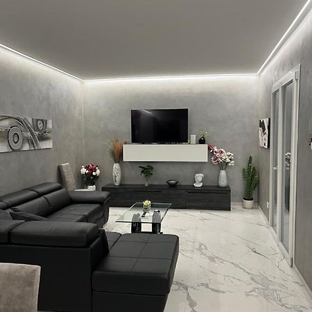 Corso Montecarlo Apartment Ventimiglia Exterior foto