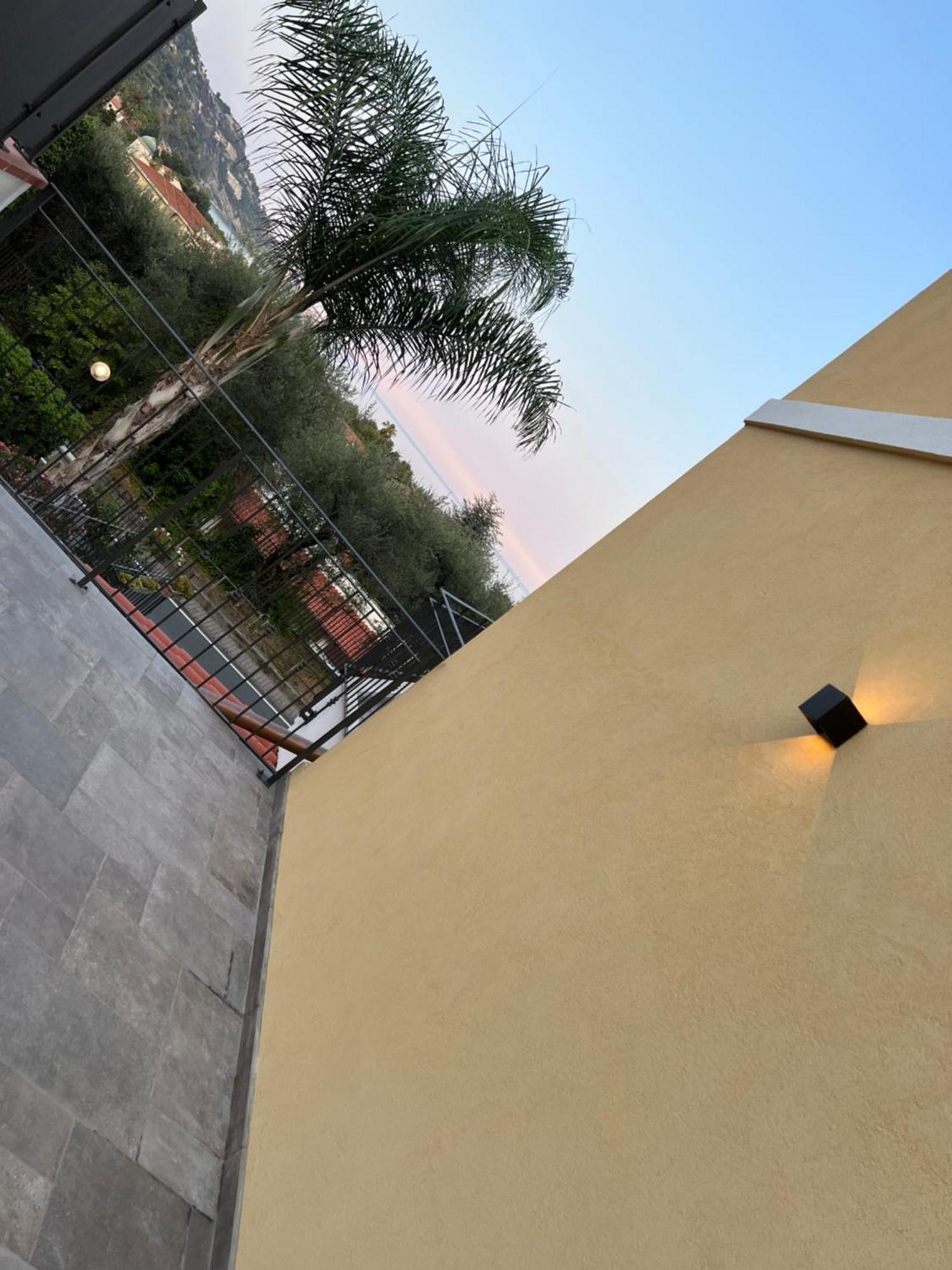 Corso Montecarlo Apartment Ventimiglia Exterior foto